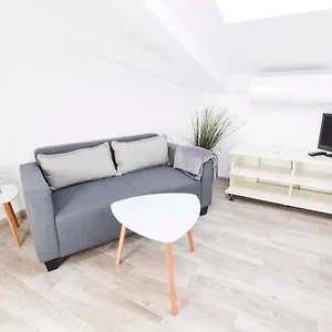 Letmalaga Economy Bishop Orchard Apartment Málaga
